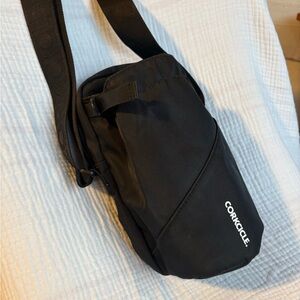 Corkcicle Black Crossbody bottle sling